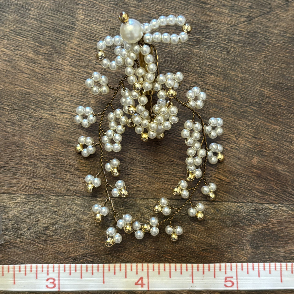 Faux Pearl Beaded Wire Work Dangling Drop Brooch Gold Tone